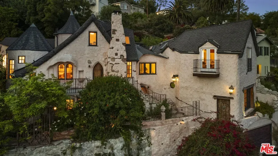 Glenmuir Homes for Sale